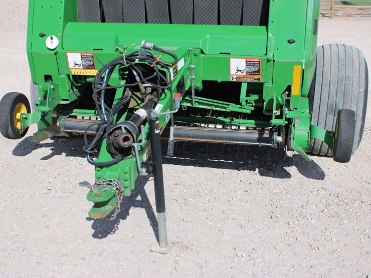 2022-john-deere-560r-image-16