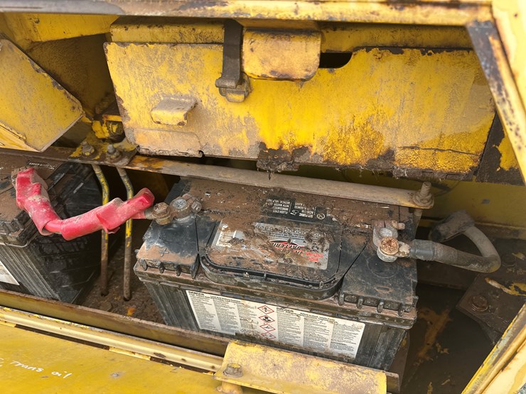 komatsu-d41p-6-image-38