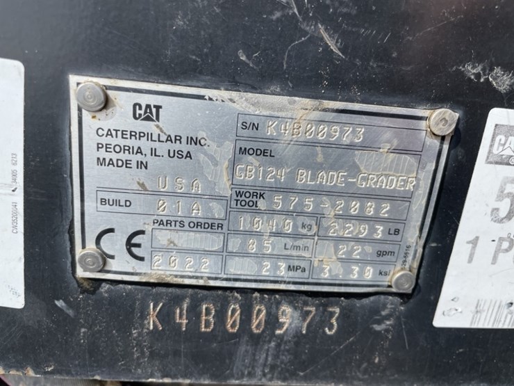 2022-caterpillar-gb124-grader-blade-image-5
