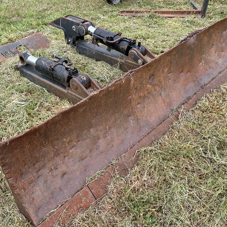 #4093 • Dozer Blade