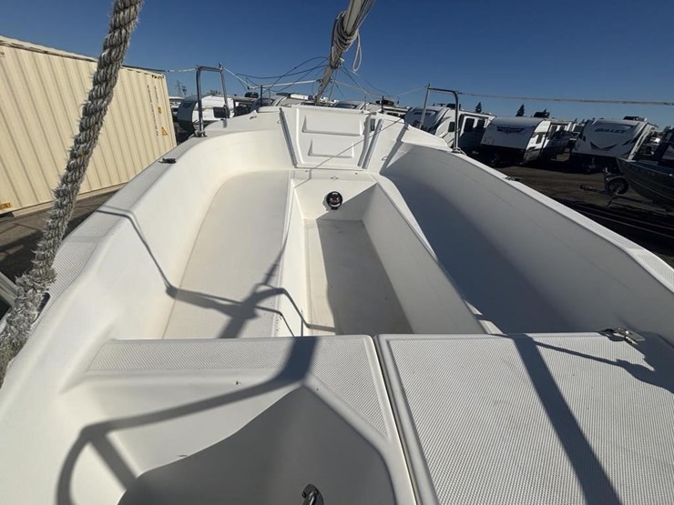 1995-unknown-trailer-image-13