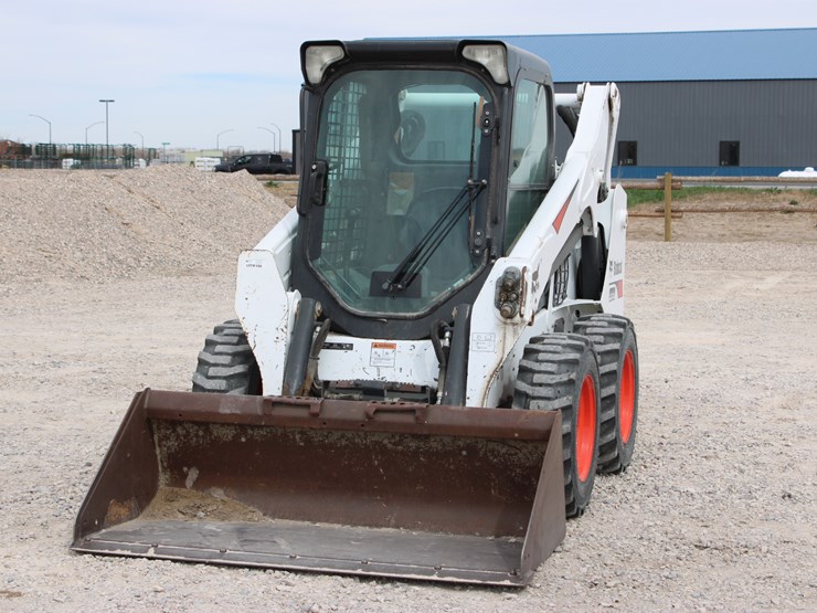 2017-bobcat-s590-image-2