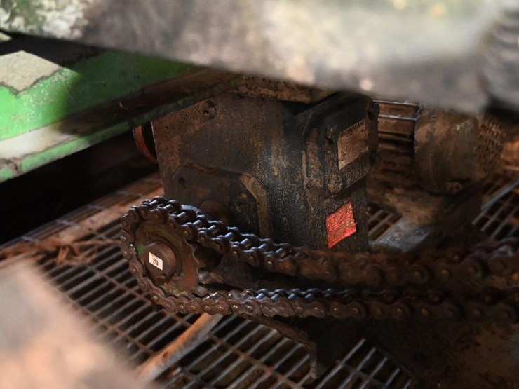 #138-•-roll-case-with-pop-up-transfers-image-38