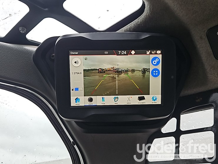 2023-bobcat-t76-image-32