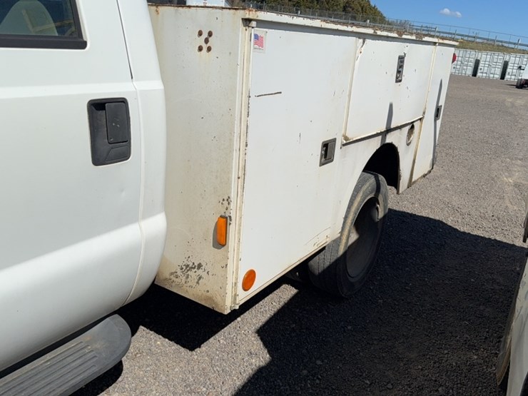 2003-ford-f450-image-14