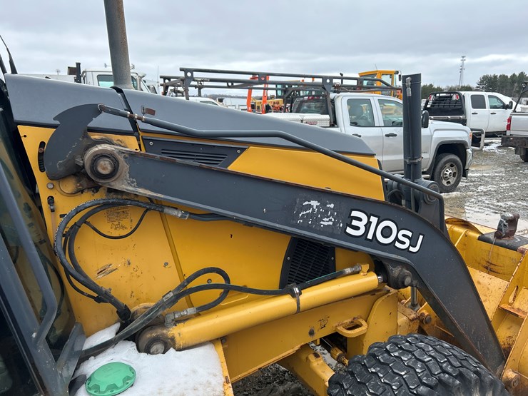 deere-310sj-image-28
