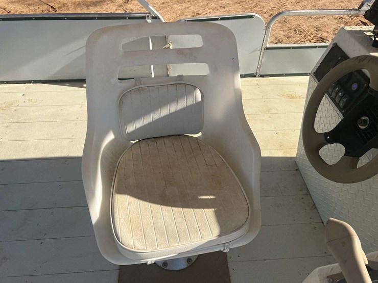 2000-all-aluminum-25'-pontoon-boat-w/-trailer-image-25