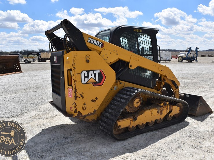 2020-caterpillar-289d3-image-54