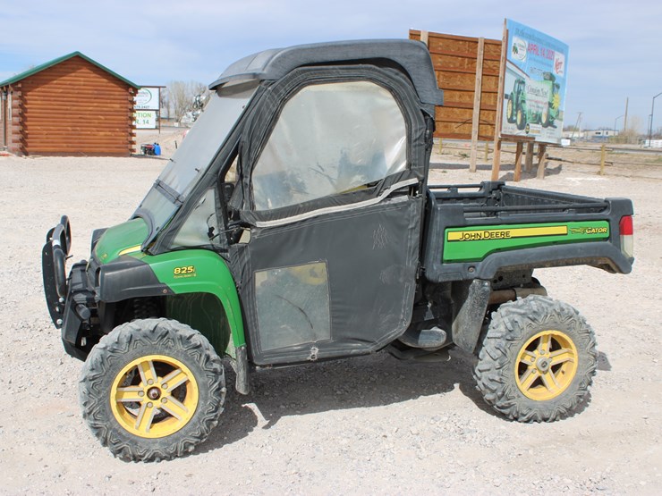 john-deere-gator-image-10