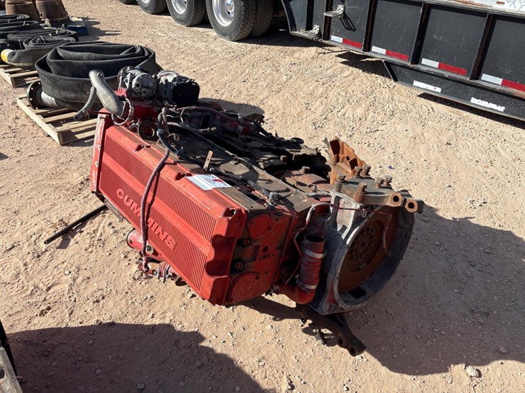 caterpillar-c13-image-4