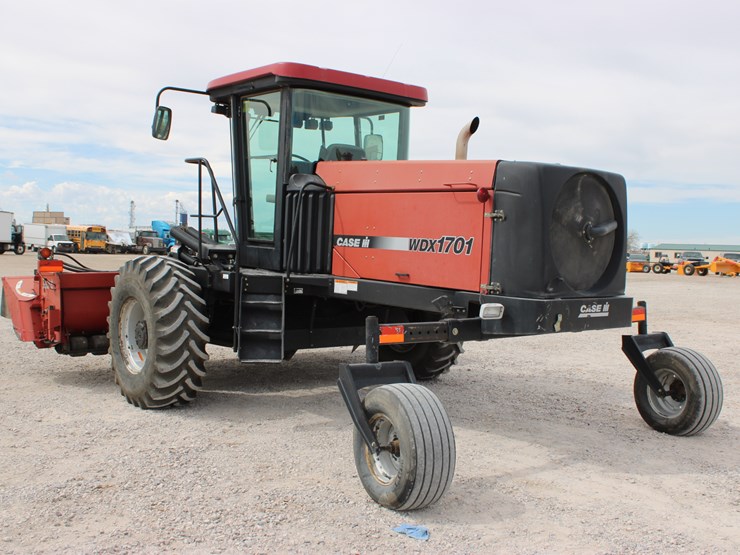 case-ih-wdx1701-image-11
