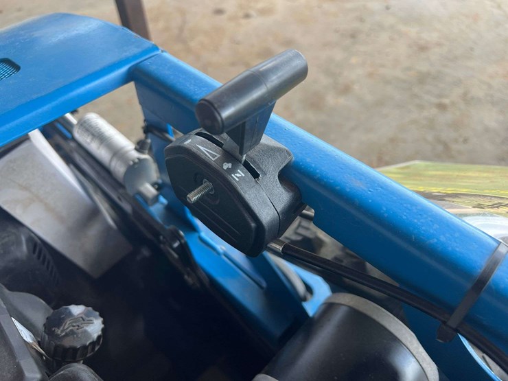 2025-zvox-remote-control-lawn-mower-image-18