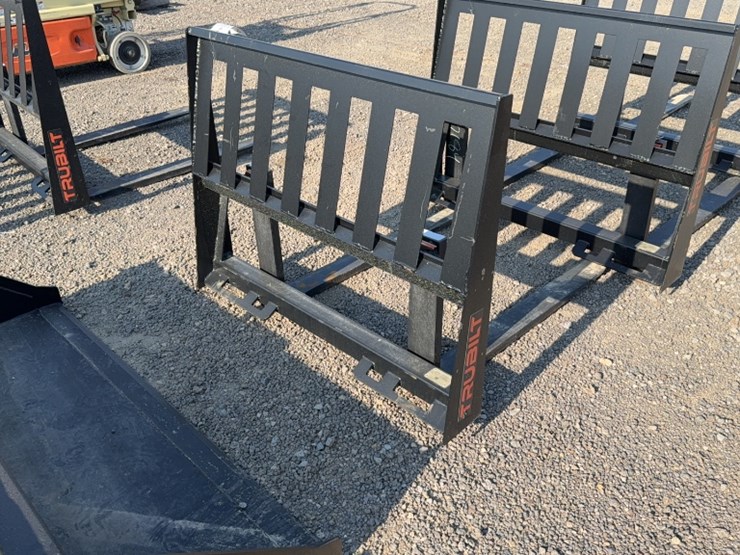 #2081-•-trubilt-42"-skid-steer-pallet-forks-image-2