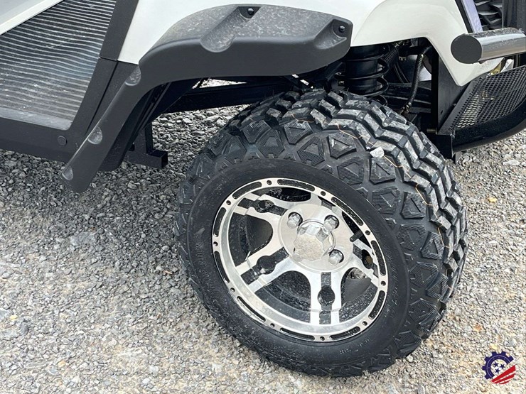 2025-sdlanch-sdlgc80-4-seat-electric-golf-cart-image-10