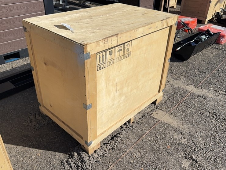 #1075-•-mini-excavator-attachment-package-image-3