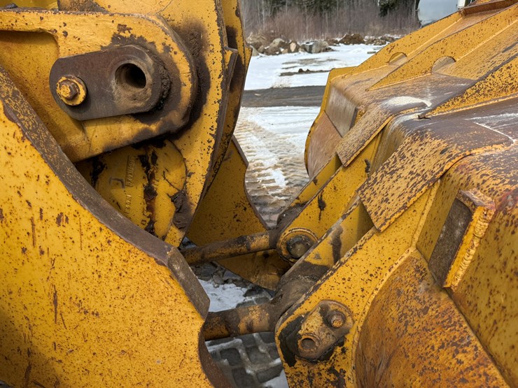 caterpillar-980g-image-14