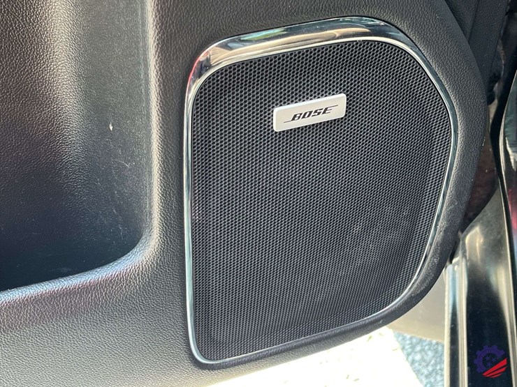 2015-gmc-3500-image-85