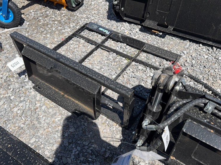 #6073-•-future-48"-dingo-land-plane-image-3