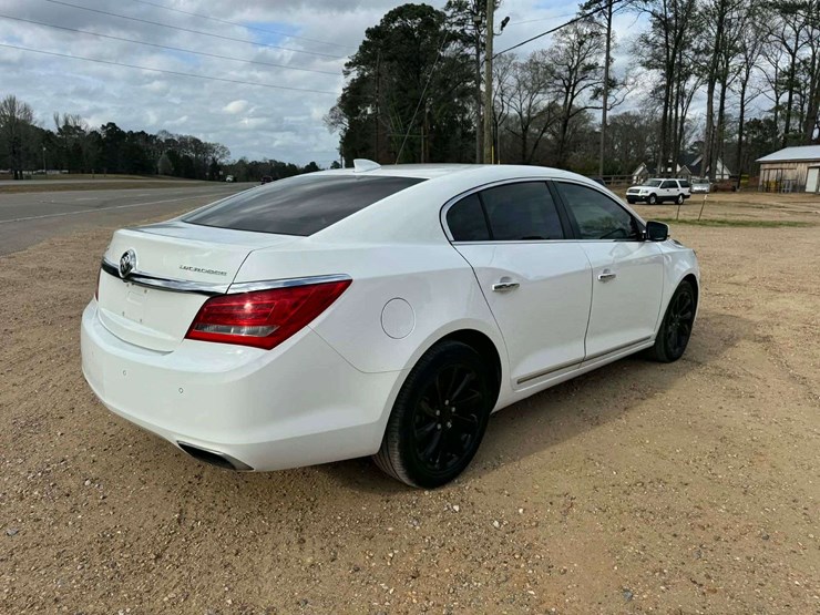 2016-buick-lacrosse-leather-fwd-4d-sedan-3.6-6cyl.-gasoline-(137,344-miles)-image-7