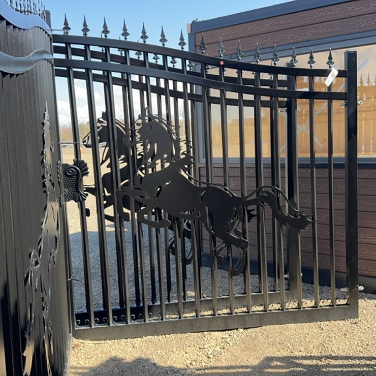 #1087 • 14' BI-PARTING WROUGHT IRON GATE W/ HORSE SCENE