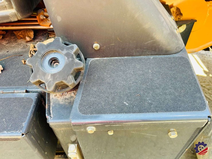 2021-case-580n-image-83