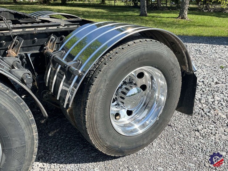 2024-international-hx520-image-10