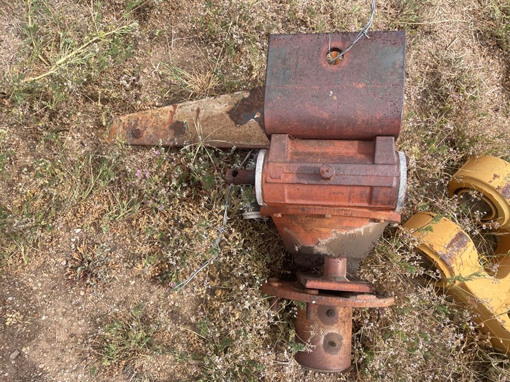 #4060-•-gearcase-and-casting-joint-image-10