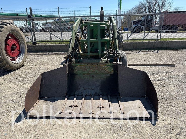 john-deere-420-image-2