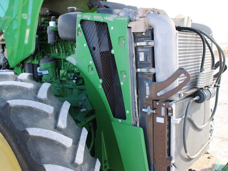 2012-john-deere-8270r-image-93