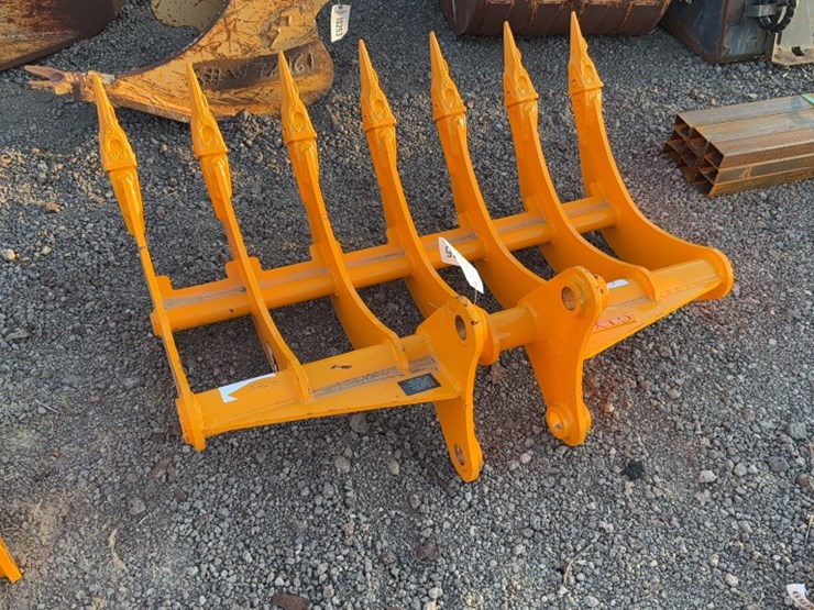 caterpillar-307-image-3