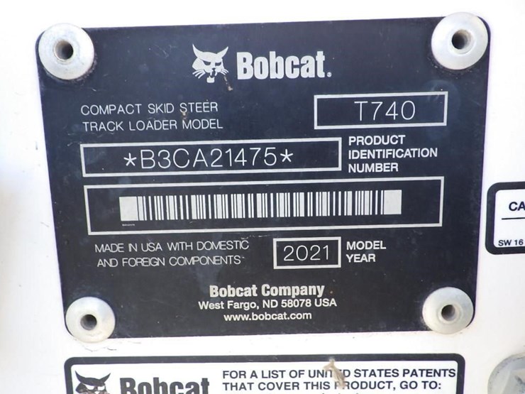 2021-bobcat-t740-image-36