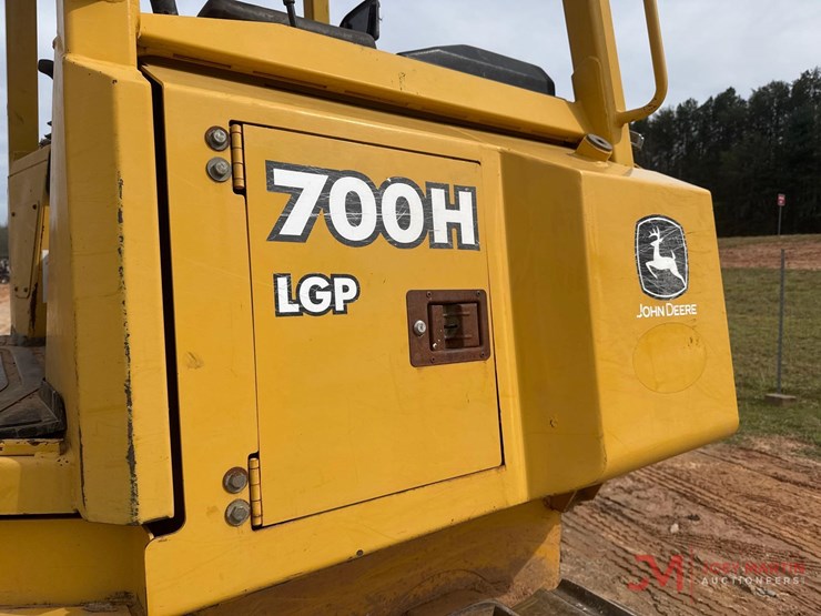 deere-700h-lgp-image-14