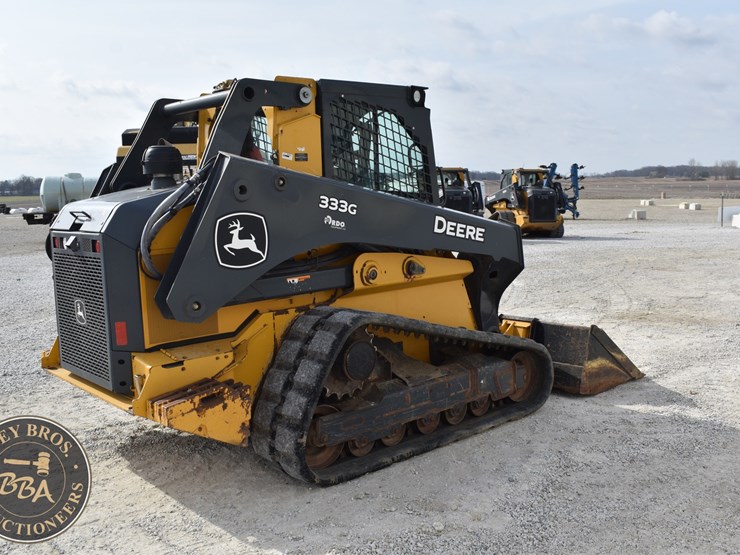 2023-deere-333g-image-12