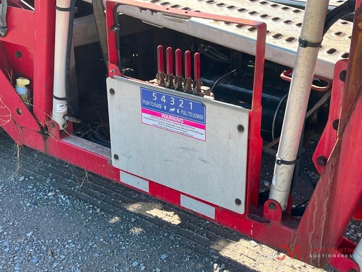 2016-peterbilt-365-image-14