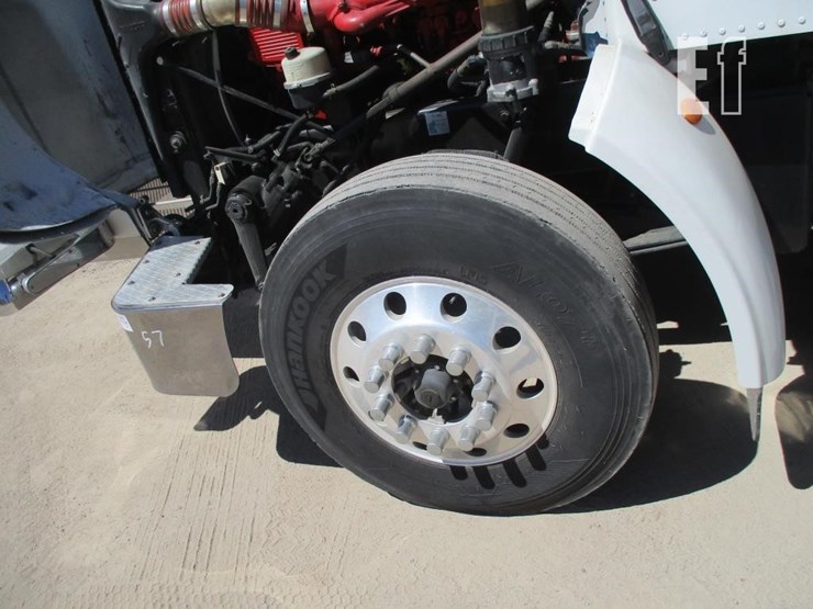 2008-peterbilt-367-image-20