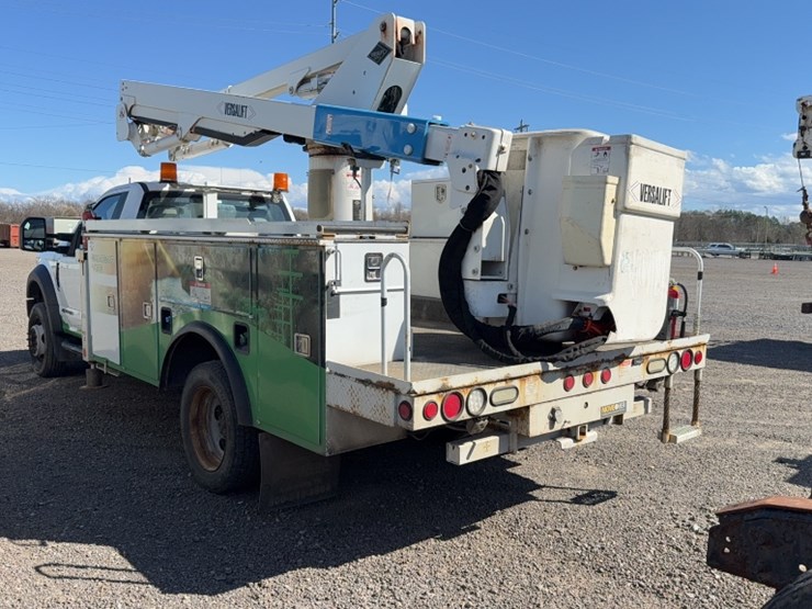 2018-ford-f550-image-10