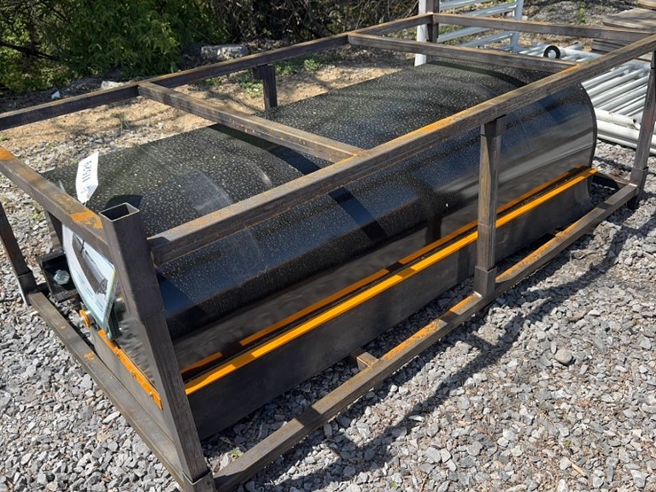 #6077-•-future-72"-sweeper-image-1