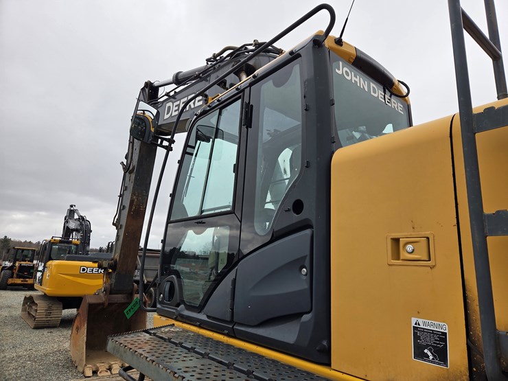 deere-470g-lc-image-50