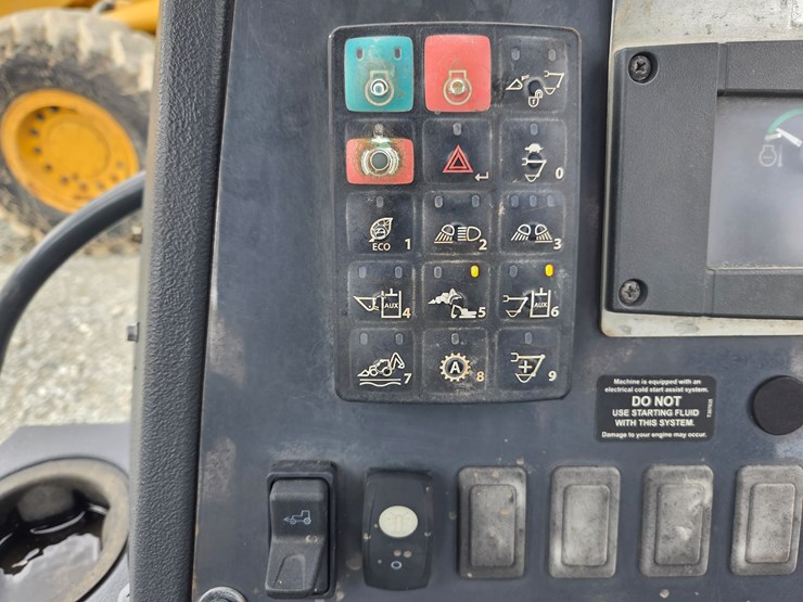 deere-310sl-hl-image-53