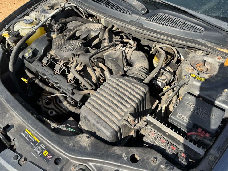 2005-chrysler-sebring-touring-convertible-coupe---87,039-miles-image-20