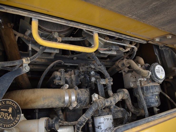 2021-komatsu-wa380-8-image-42