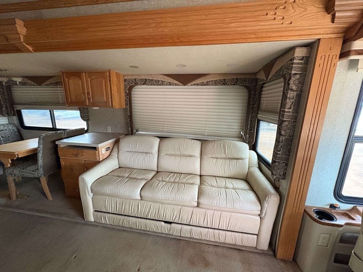 2007-freightliner-alfa-diesel-pusher-motorhome-(37,286-miles)-image-26