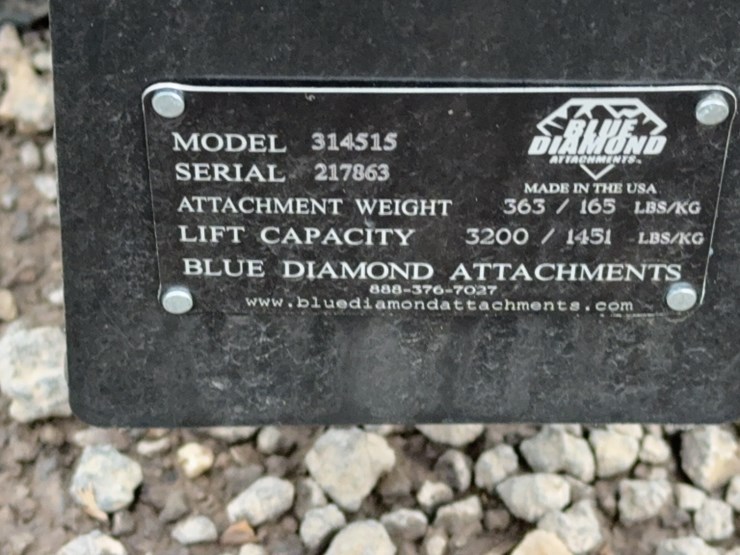 #2022-•-blue-diamond-48"-skid-steer-block-pallet-forks-image-3