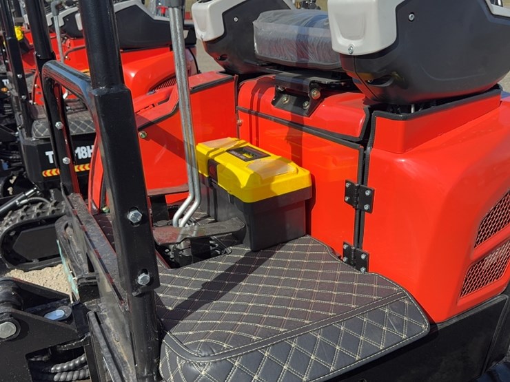 #1095-•-2025-tpm-22k-mini-excavator-image-14