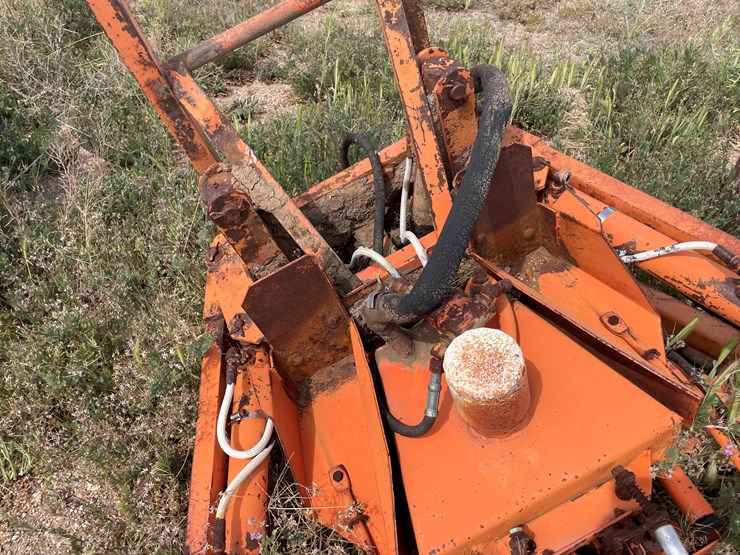 #4066-•-kubota-back-hoe-image-8