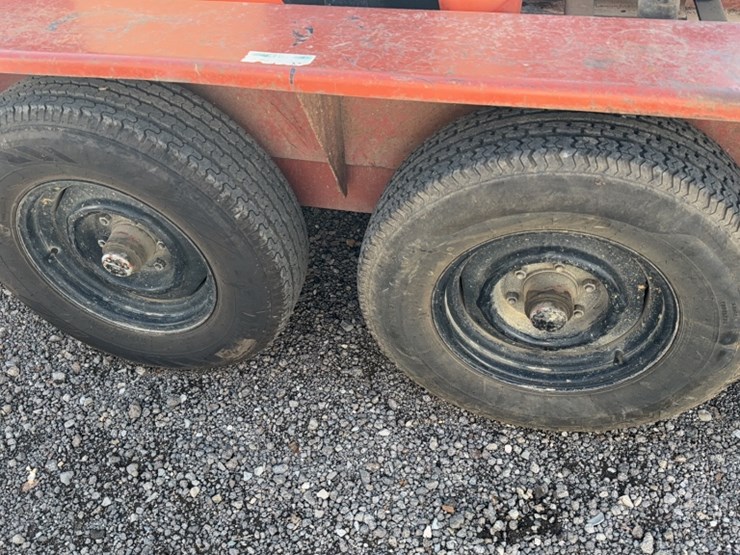 ditch-witch-jt520-image-8