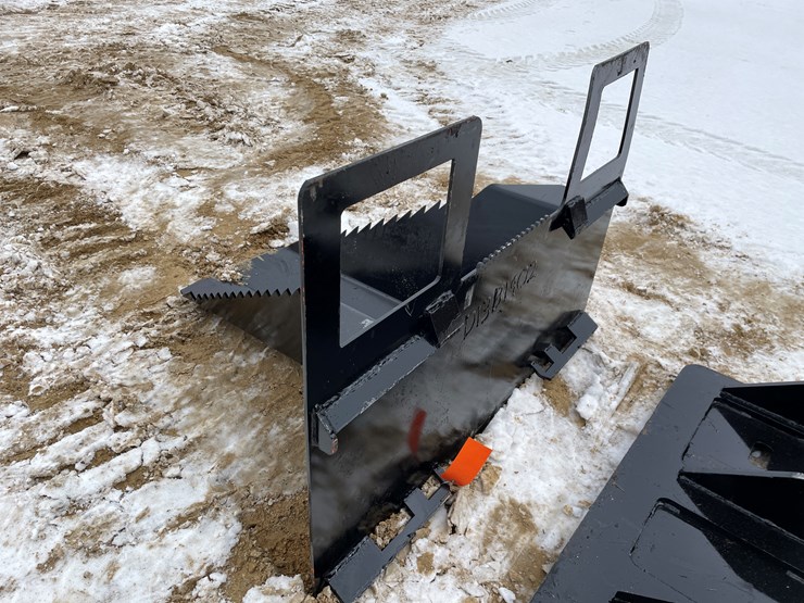 #2014-•-skid-steer-mount-tree-spade-bucket-image-5