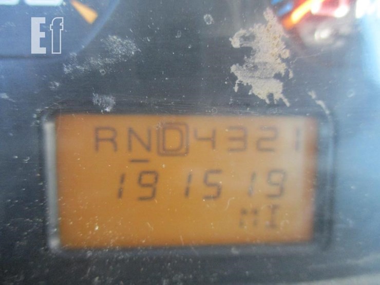 2002-international-durastar-4300-image-16