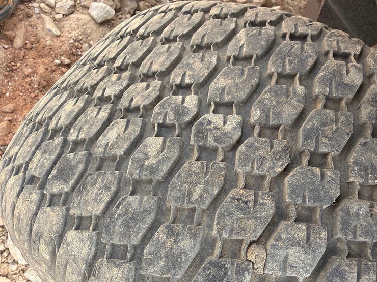 john-deere-gator-cx-image-5