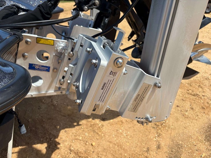 2005-triton-tr-196-w/-tandem-axle-boat-trailer-image-25